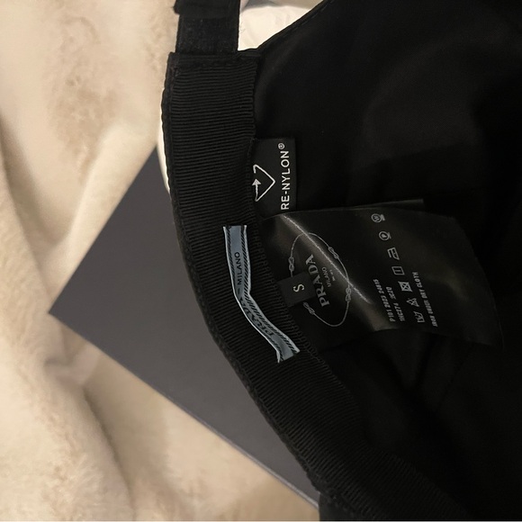PRADA Re-Nylon Baseball Cap - Picture 7 of 12